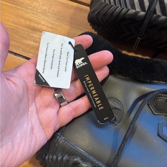 Sorel Women's Size 12 Sparkly NWT Black Booties - Picture 3 of 6